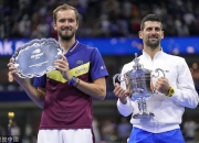 开云体育直播-包含ATP总决赛力克美网，梅德韦杰夫扛起全队的词条