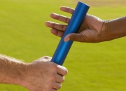 开云下载-黄潜的希腊节奏与赖斯的德甲时刻，足球战术中的掌控艺术