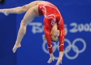 开云体育官网-米切尔轰下50+三双，独行侠团队风暴冲垮湖人防线