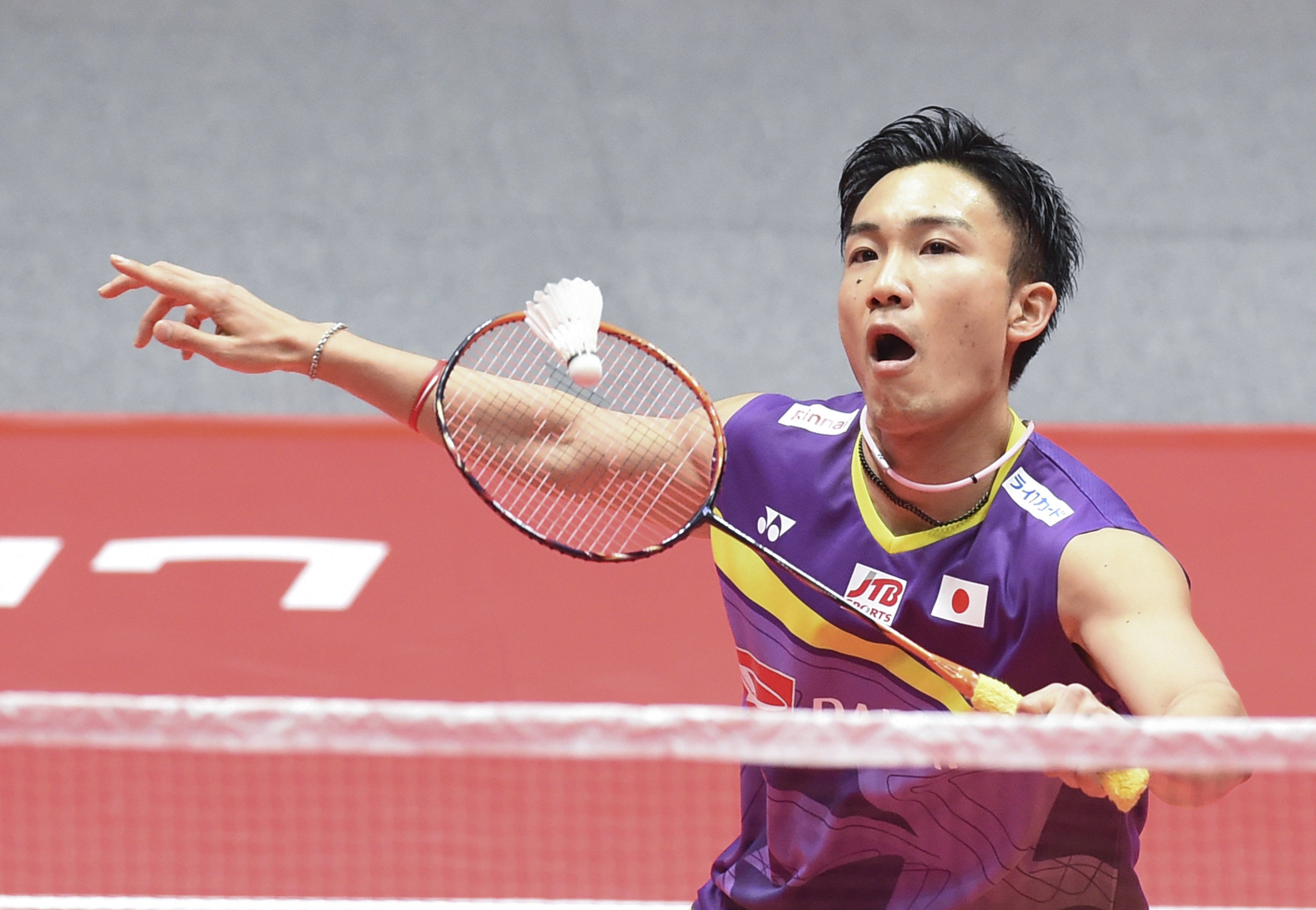 中国羽毛球队逆转法国羽毛球队，桃田贤斗完成帽子戏法的简单介绍