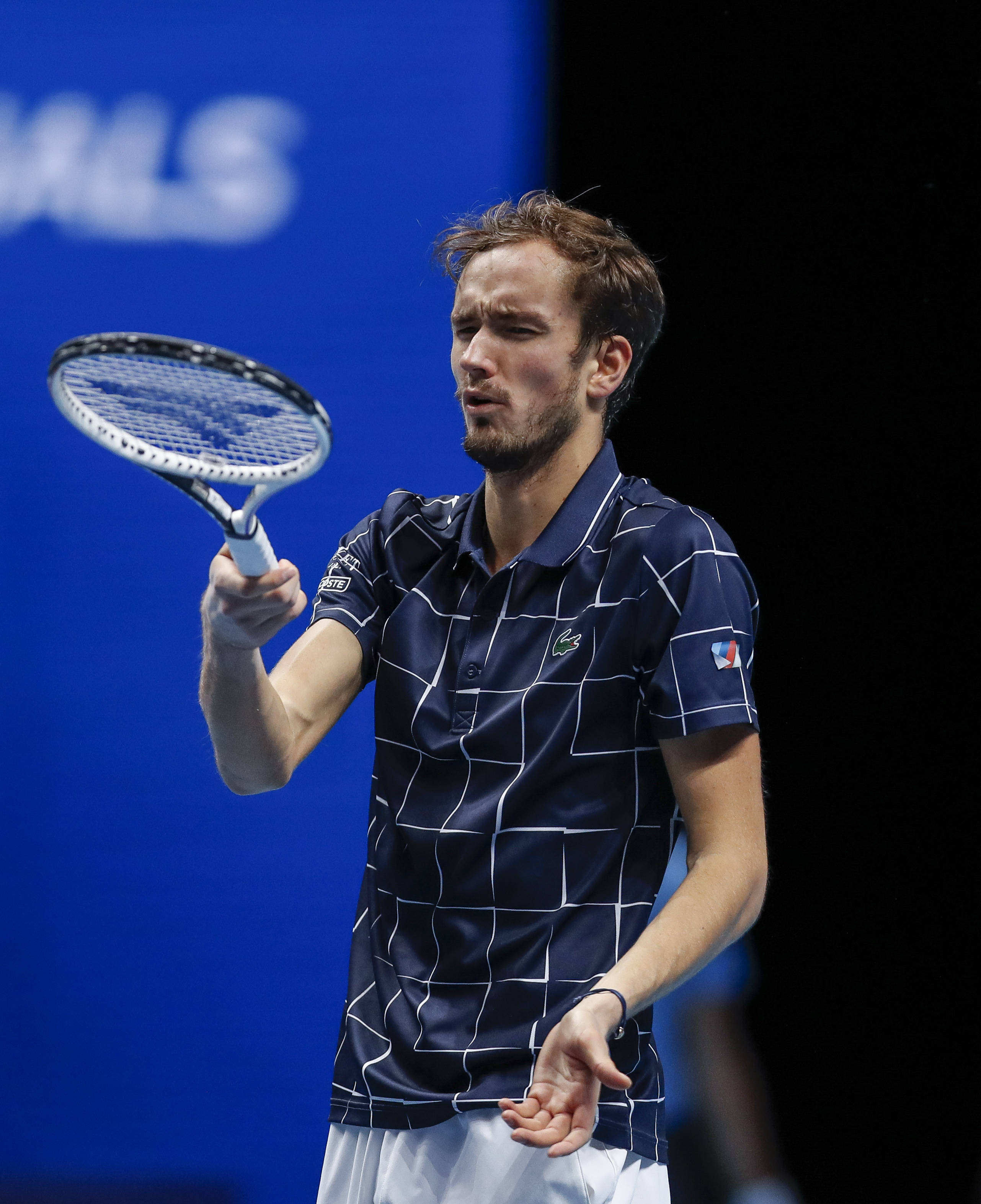 德国网球队逆转英国网球队，梅德韦杰夫关键制胜的简单介绍