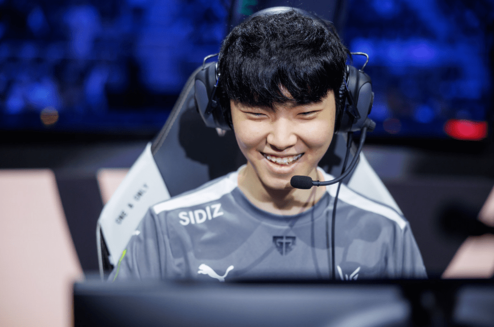 关于DFM险胜GEN,Viper绝境逆转的信息 关于DFM险胜GEN,Viper绝境逆转的信息