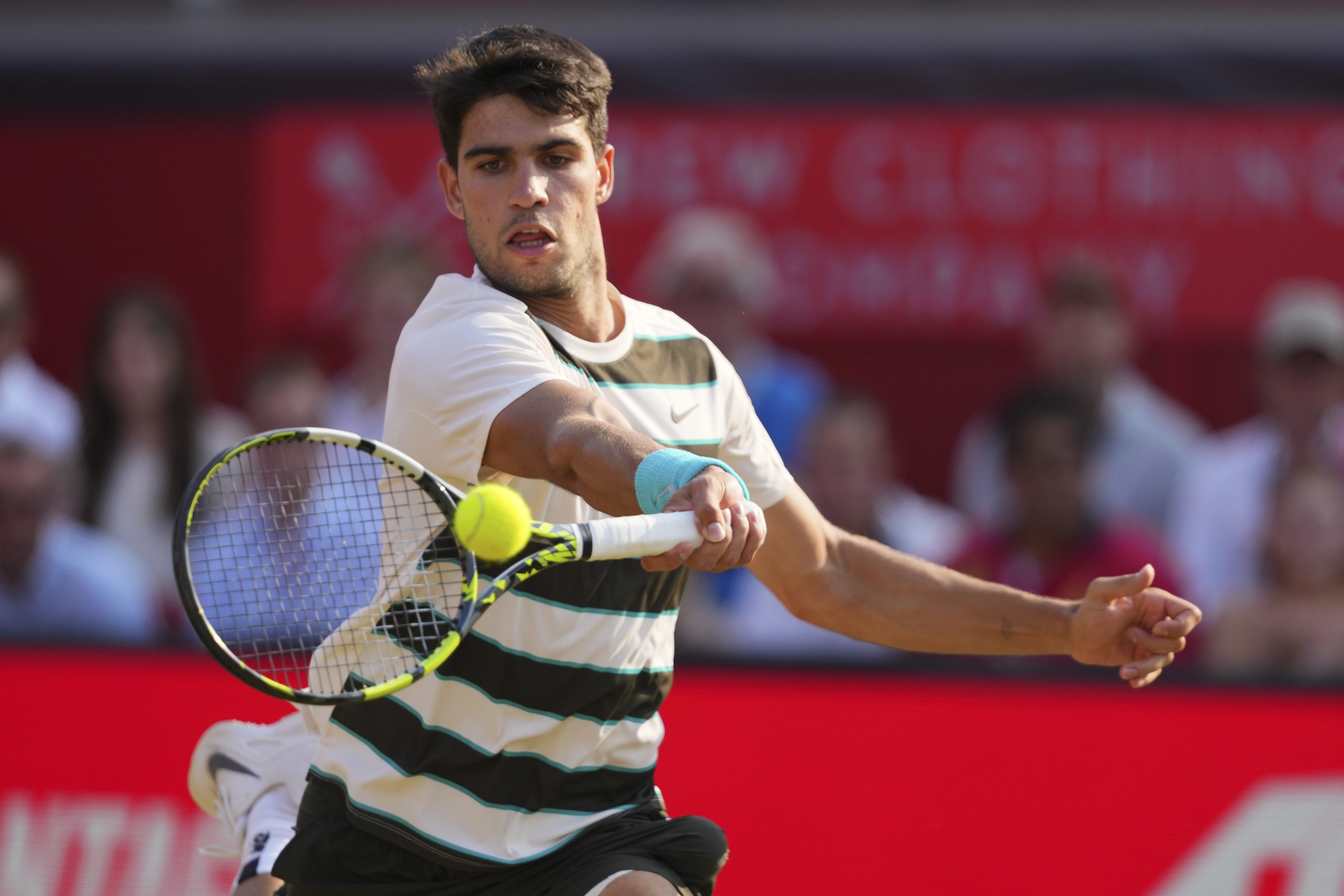 德国网球队爆冷欧洲网球队，阿尔卡拉斯关键制胜的简单介绍