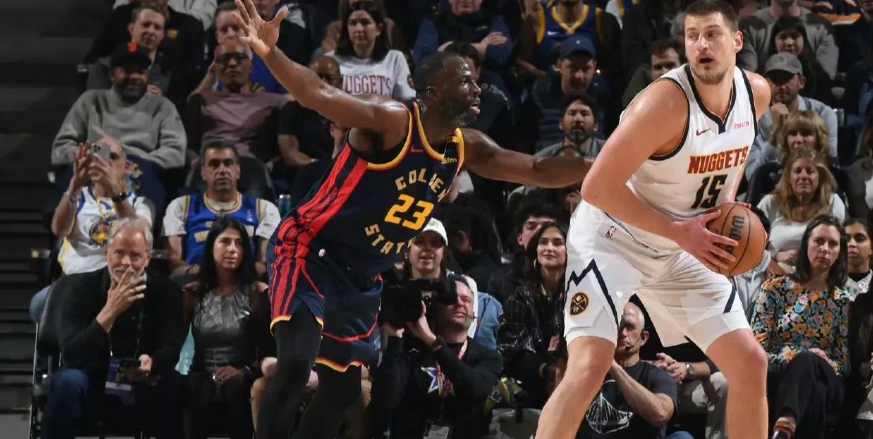 包含步行者绝地反击希腊男篮，约基奇统治全场的词条