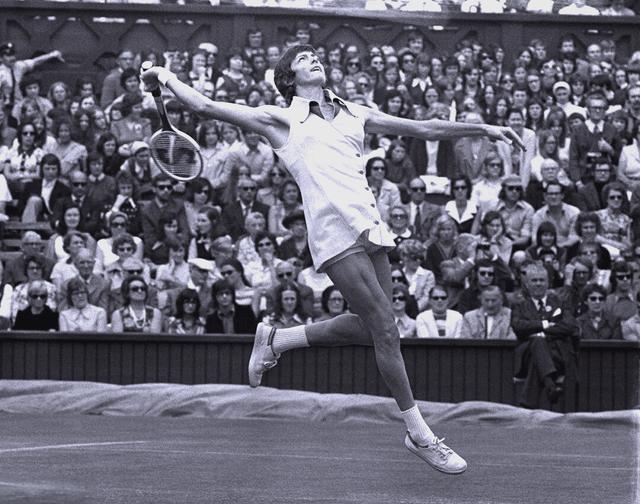 英国网球队完胜澳大利亚网球队，费德勒关键制胜的简单介绍