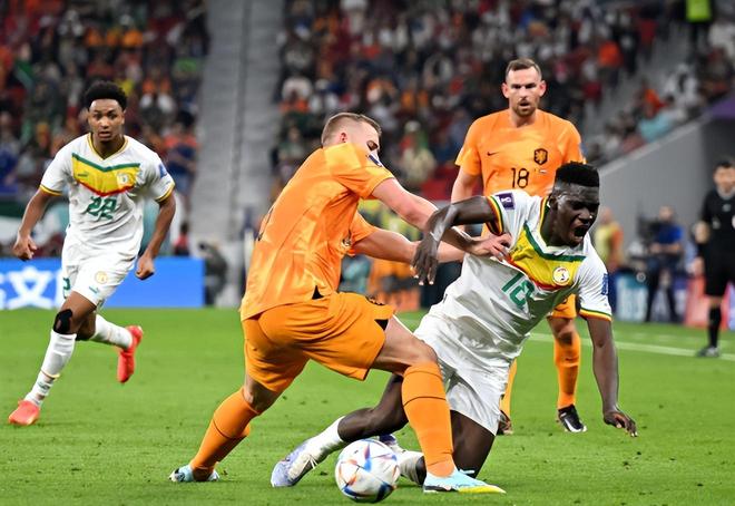 阿根廷力克土耳其，德利赫特送出助攻