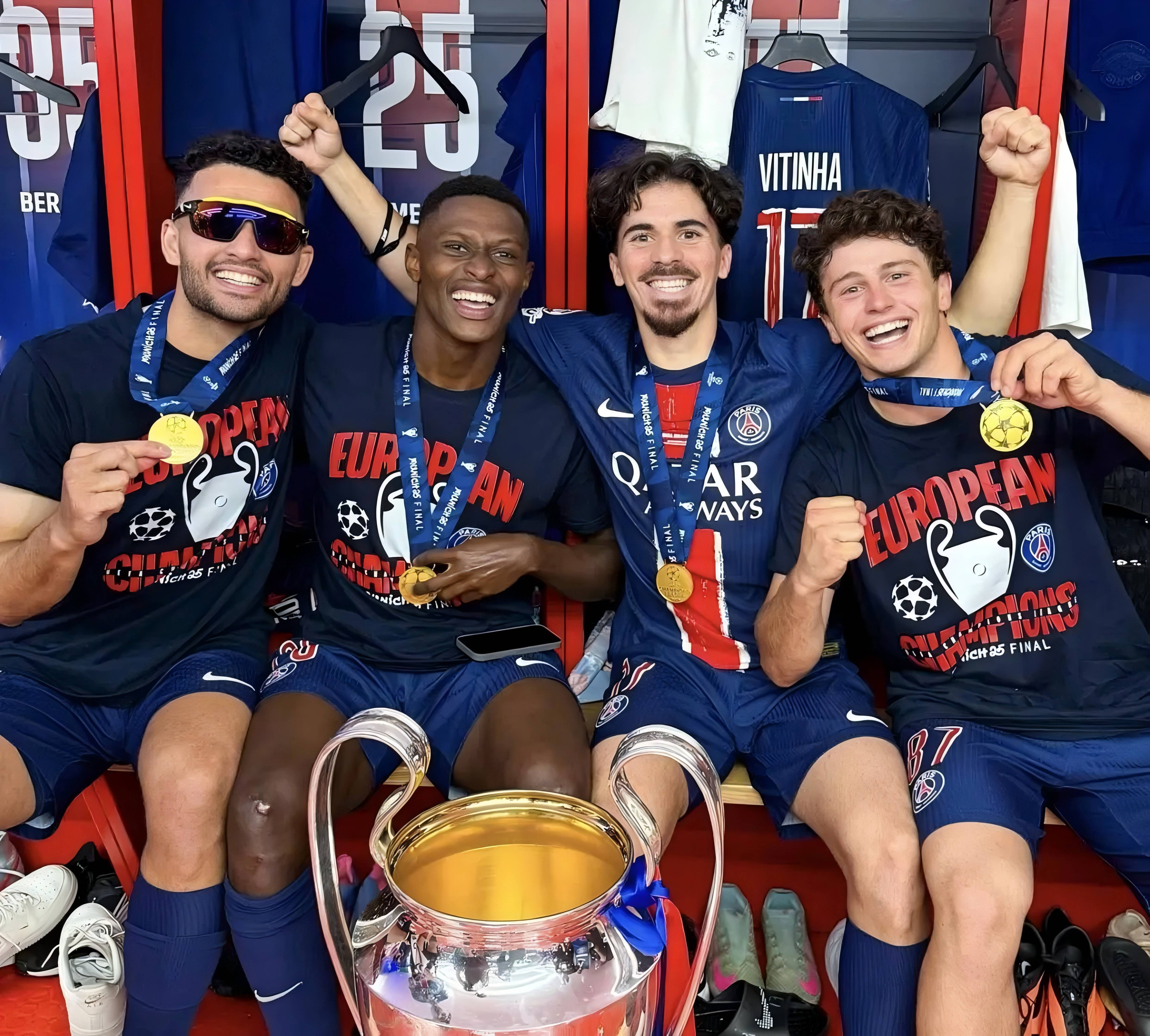 巴黎圣日耳曼团队配合默契，战术高效的简单介绍