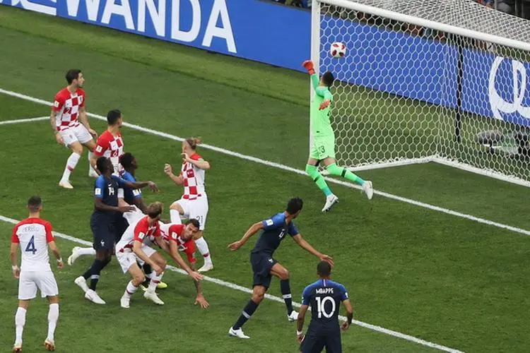 厄瓜多尔国家队士气高涨，为国争光