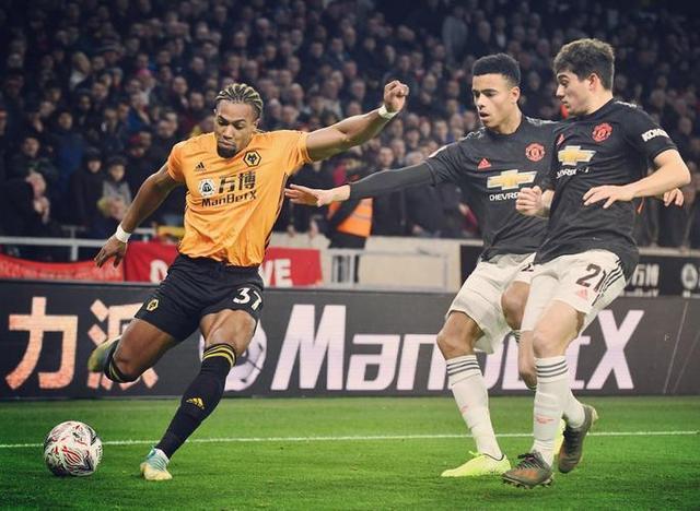 阿斯顿维拉惜败狼队,三连败积分榜下滑的简单介绍 阿斯顿维拉惜败狼队,三连败积分榜下滑的简单介绍