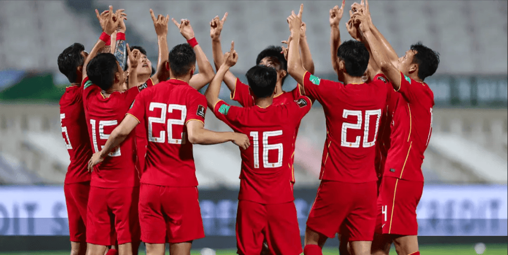 东亚之战再掀风云,中日韩球队齐聚赛场的简单介绍 东亚之战再掀风云,中日韩球队齐聚赛场的简单介绍