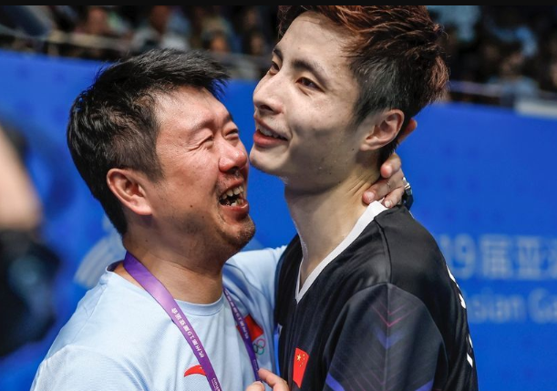 日本队力克中国队，石宇奇关键制胜的简单介绍